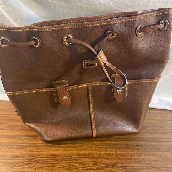 Dooney & Bourke Leather Tote Bucket Drawstring Bag Purse Handbag - Picture 1 of 7